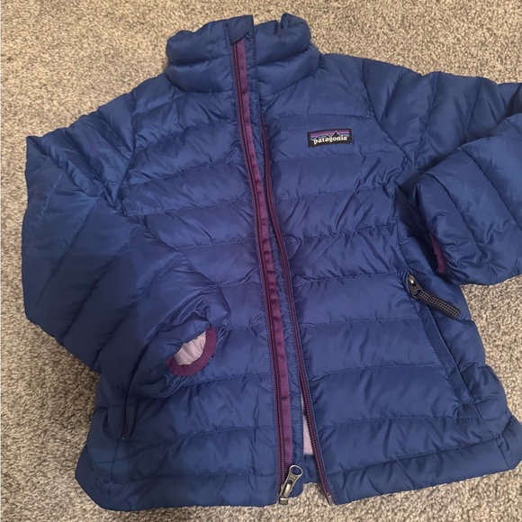 Patagonia Girls' Down Sweater Jacket - Picture 3 of 7